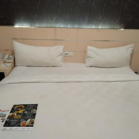Cordela Hotel Medan Eksteriør bilde
