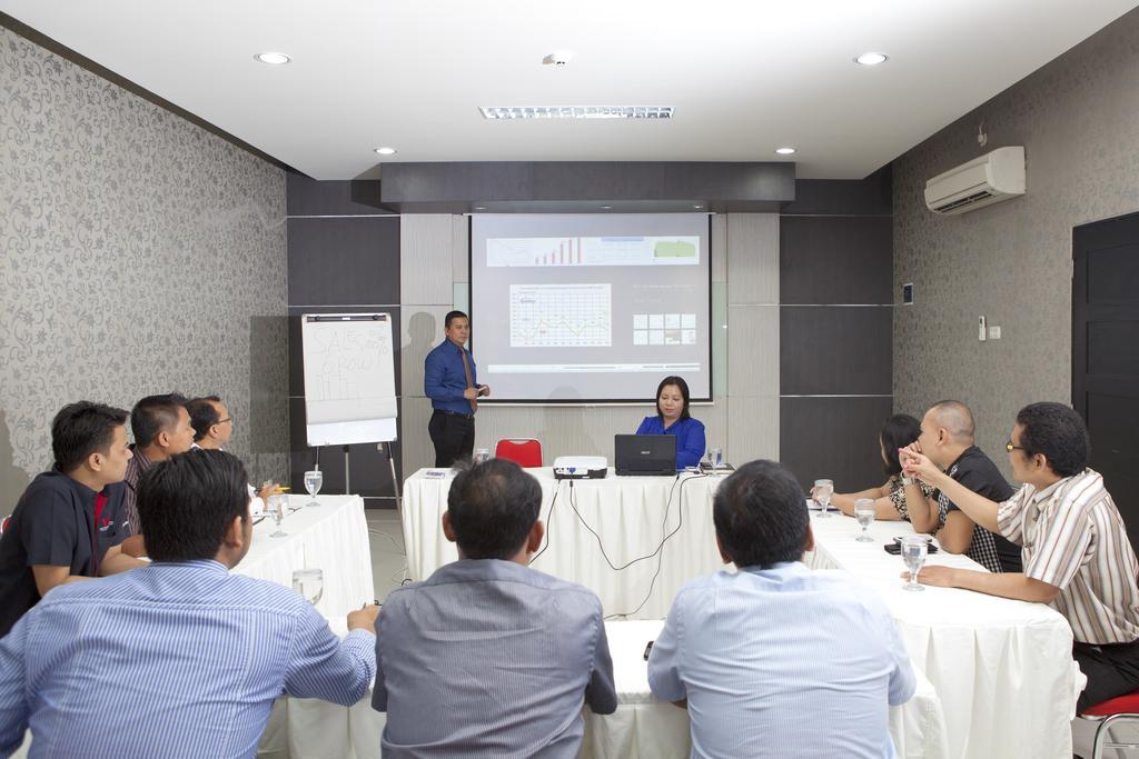 Cordela Hotel Medan Eksteriør bilde