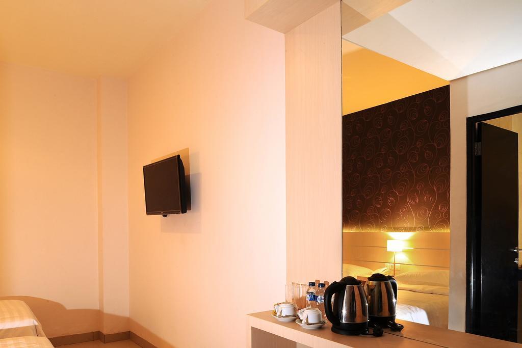 Cordela Hotel Medan Eksteriør bilde
