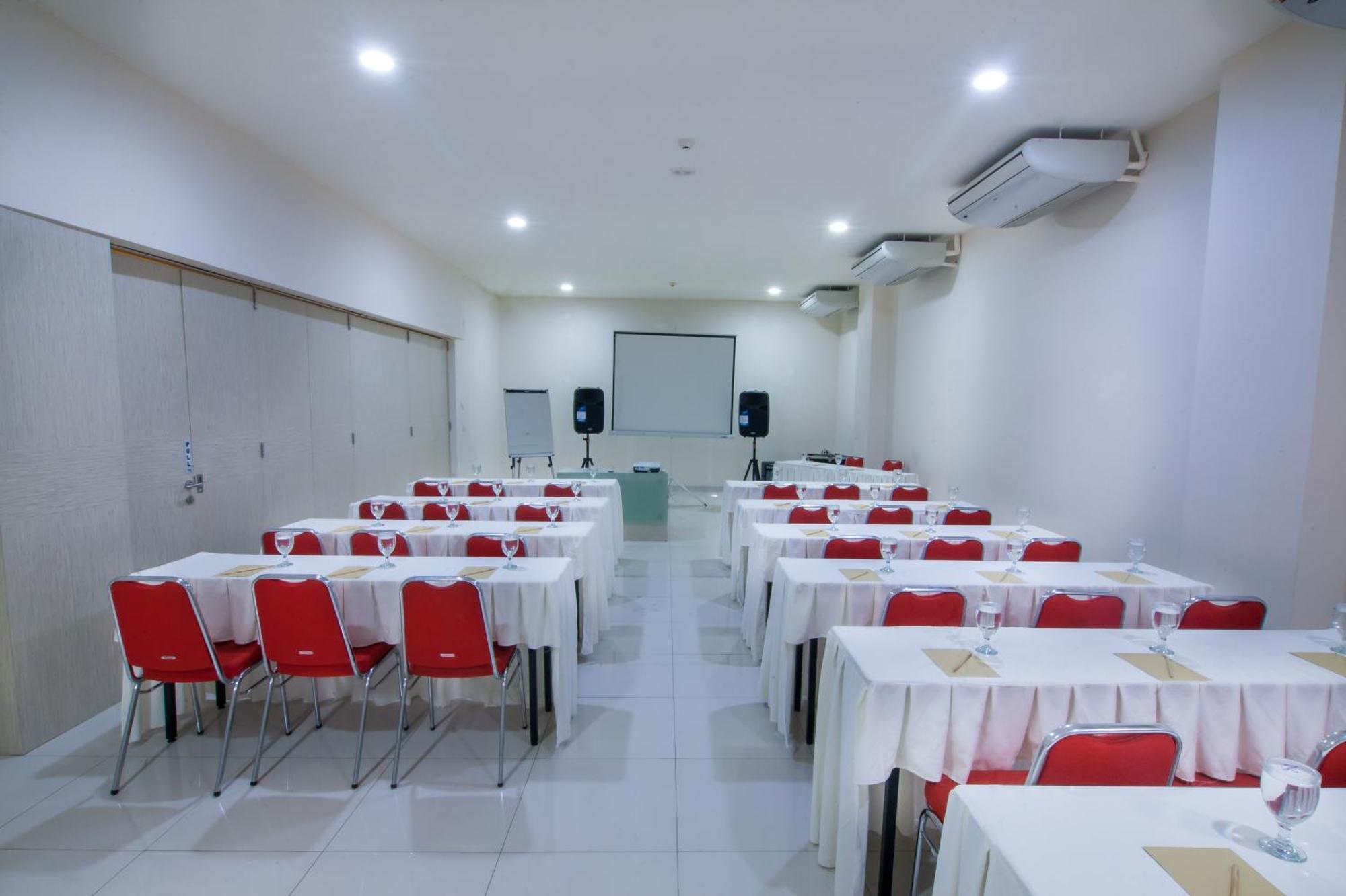 Cordela Hotel Medan Eksteriør bilde