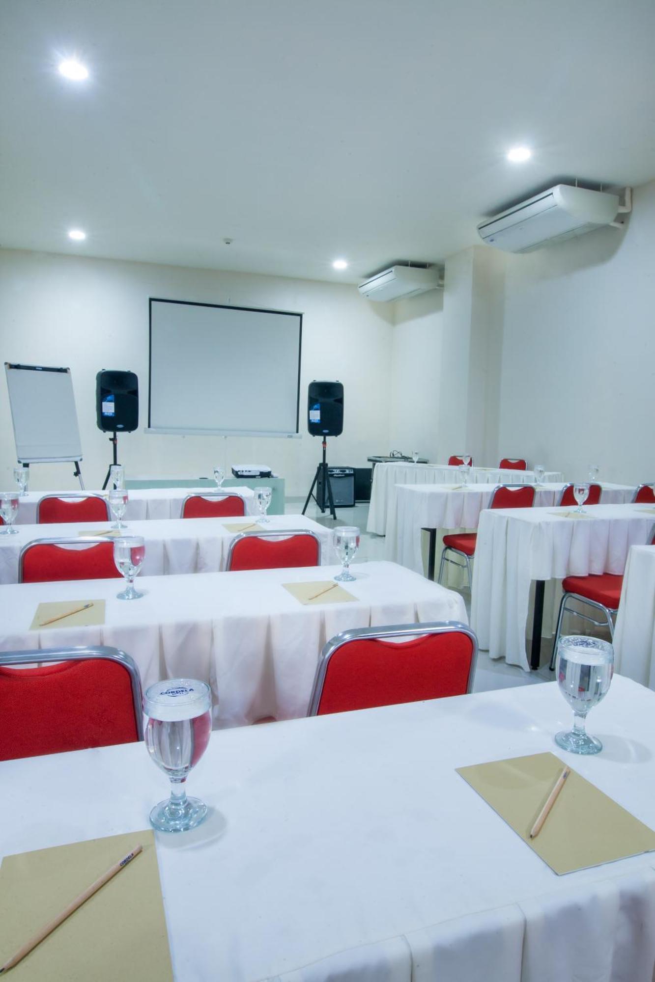 Cordela Hotel Medan Eksteriør bilde